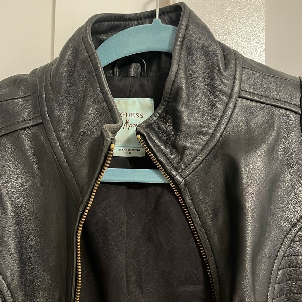 Leather jacket - Picture 2 of 5